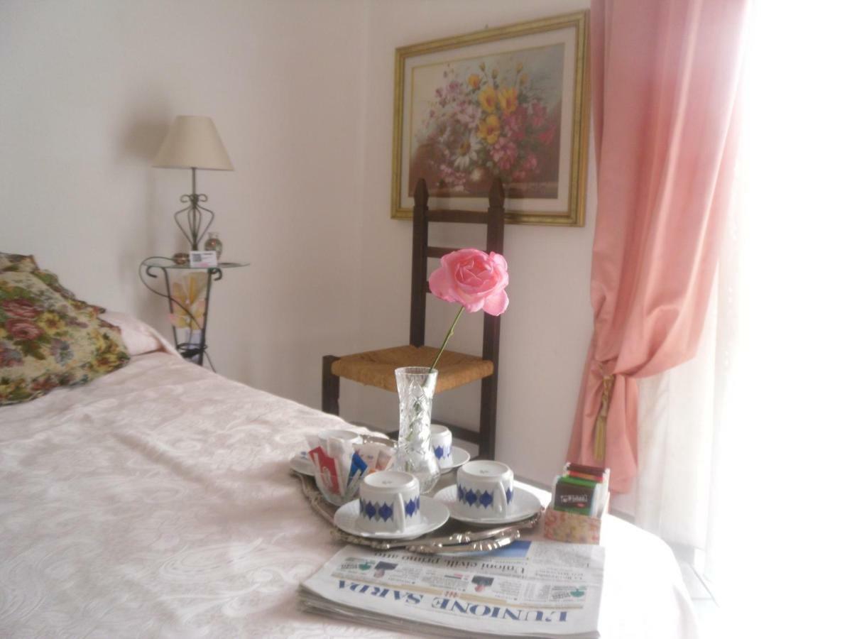 B&B Italia Milis Esterno foto